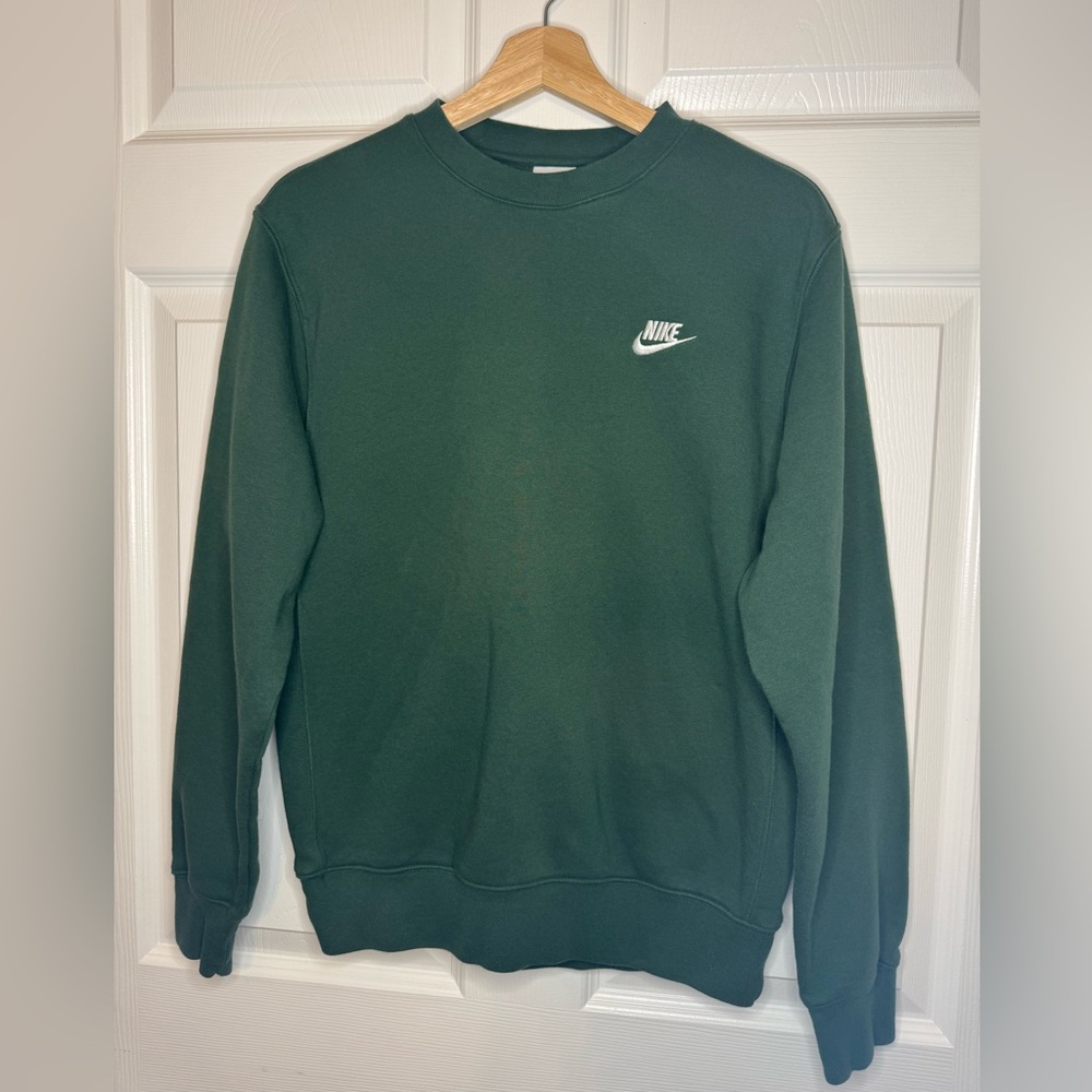 Nike Crewneck Pullover Sweatshirt NWOT, Size Small